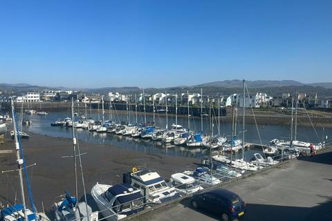 undefined, Corn Hill, Porthmadog