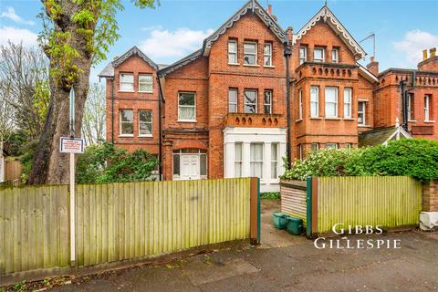 Studio to rent, Avenue Gardens, London, W3