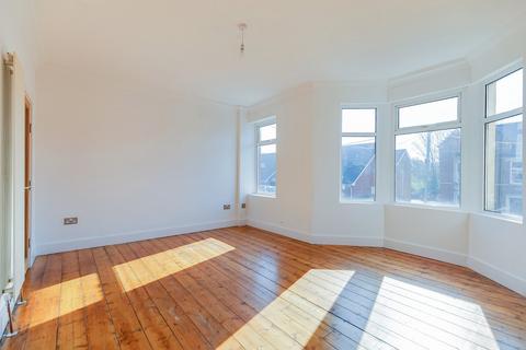 2 bedroom flat for sale, 61 Cardiff Road, Dinas Powys, The Vale Of Glamorgan. CF64 4JS