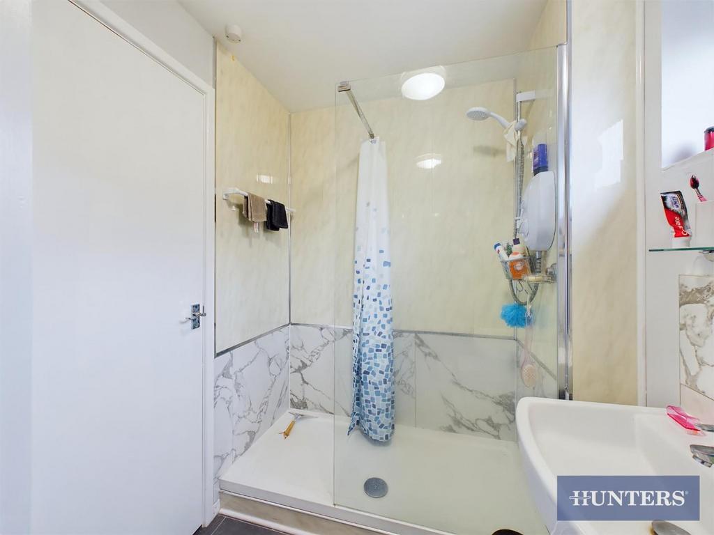 CAM03407 G0-PR0025-STILL010.jpg