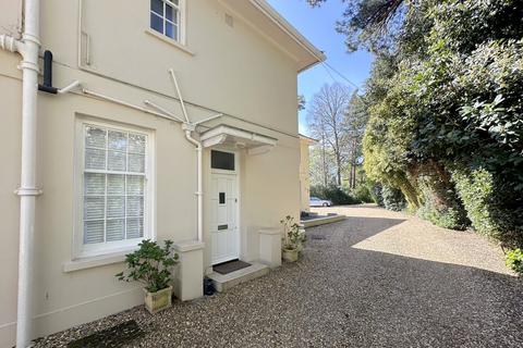 2 bedroom apartment for sale, Little Forest Road, Talbot Woods, Bournemouth, BH4