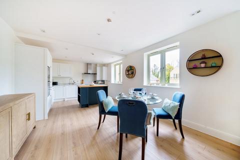 1 bedroom retirement property for sale, The Pavilion, Siddington, Cirencester, GL7