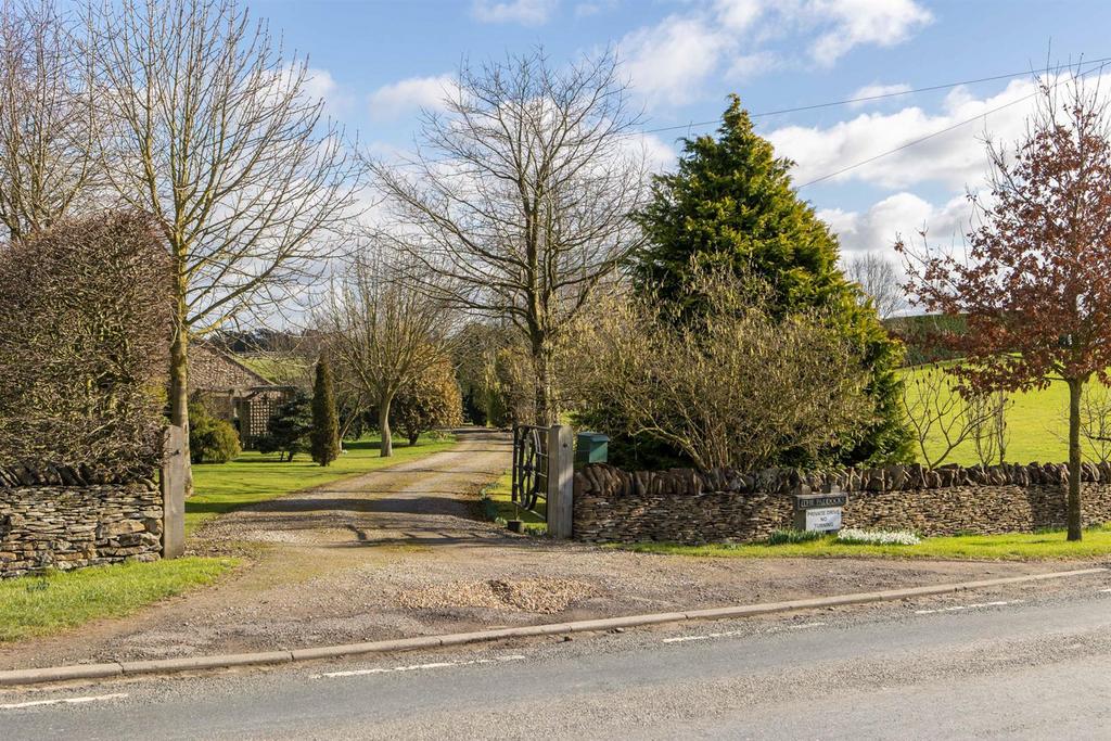 Entrance and Drive