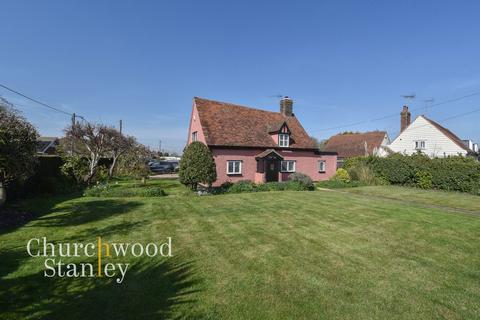 2 bedroom detached house for sale, Harwich Road, Little Oakley, CO12