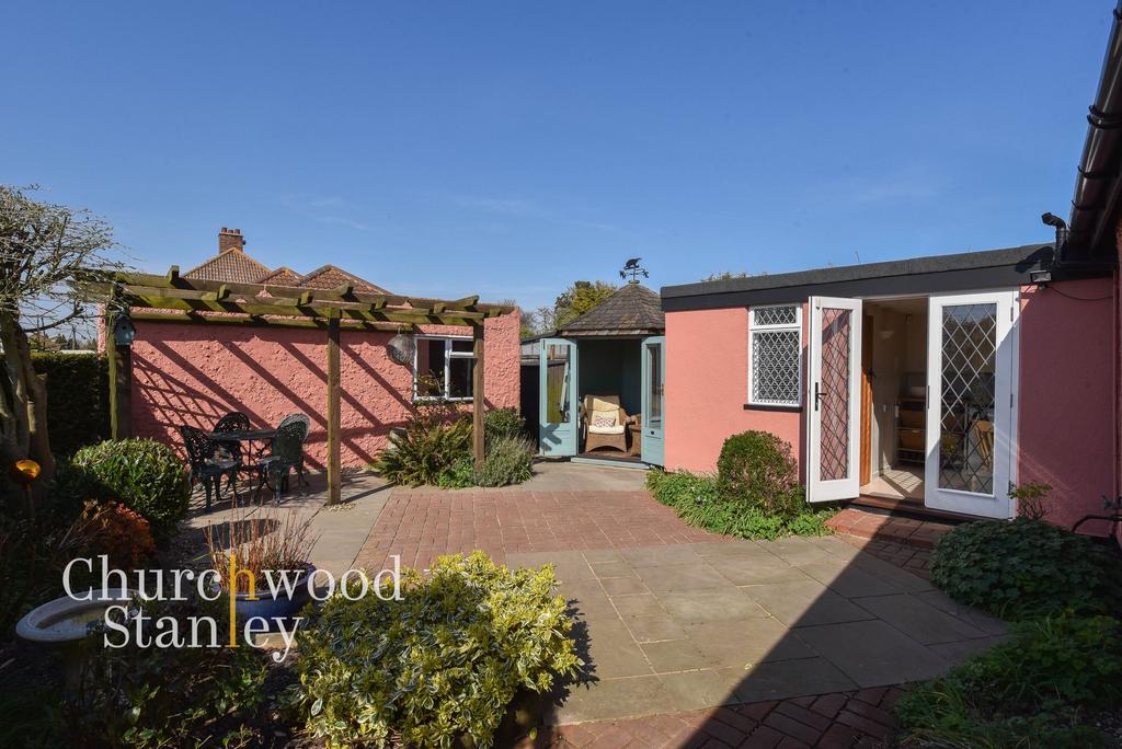 Rear garden
