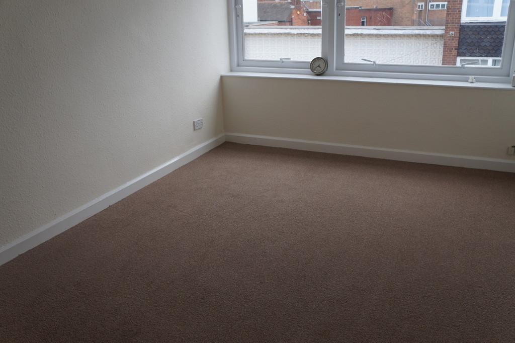 Mell Square, Solihull 1 bed apartment £575 pcm (£133 pw)