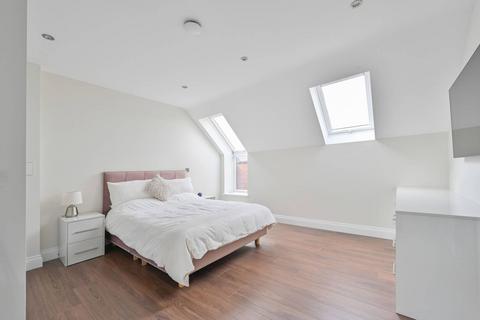 undefined, Admiral House, Bushey, WD23