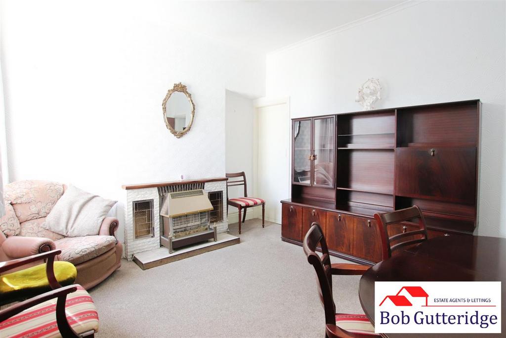 Separate sitting room