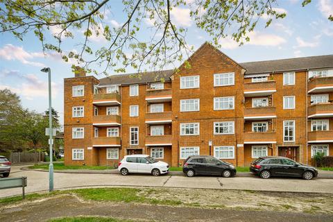 34 Althorne Gardens, London, E18 2DA