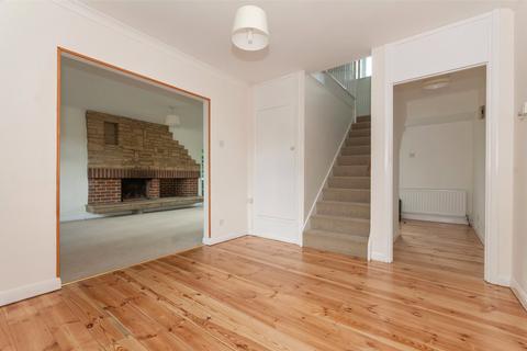 3 Millway, Reigate, RH2 0RH
