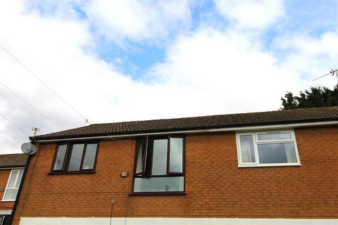 2 bedroom apartment to rent, Alexandria Drive, Westhoughton