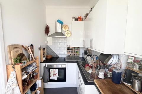 2 bedroom flat to rent, Sillwood Road, Brighton BN1