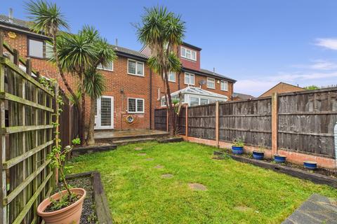 79 Halifield Drive, Belvedere, DA17 5RS