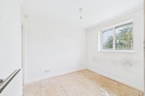 79 Halifield Drive, Belvedere, DA17 5RS