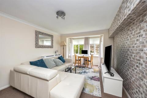 1 bedroom flat for sale, London Road, Patcham, Brighton
