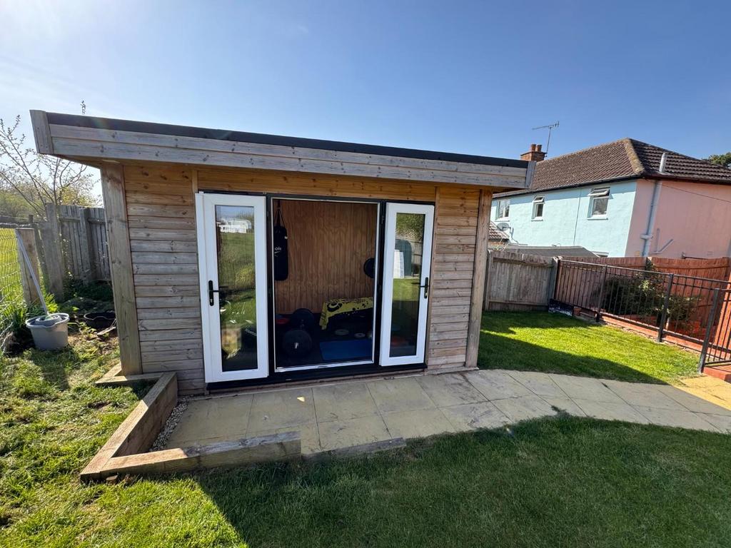 Garden Room.jpg
