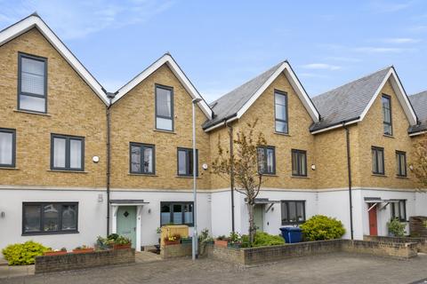 4 Jessop Place, London, W7 2QL