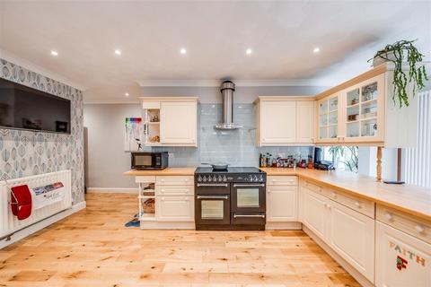 113 Darenth Road, Dartford, DA1 1NJ