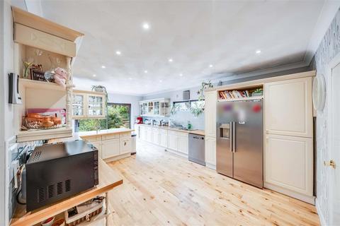 113 Darenth Road, Dartford, DA1 1NJ