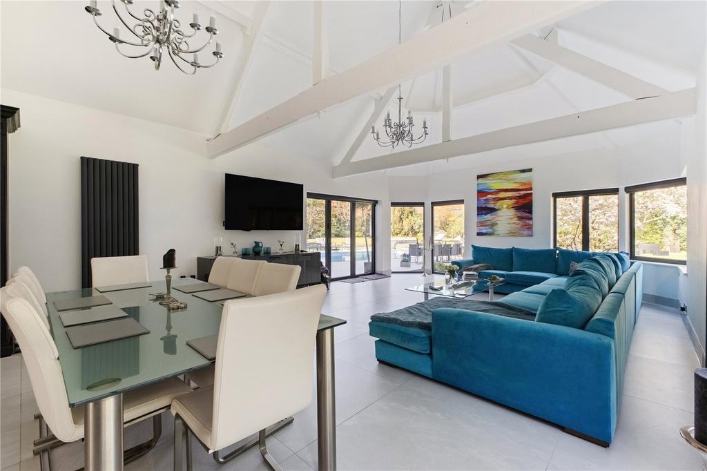 Kitchen/Family Room