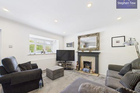 17 Annaside Close, Blackpool, FY4 5AA