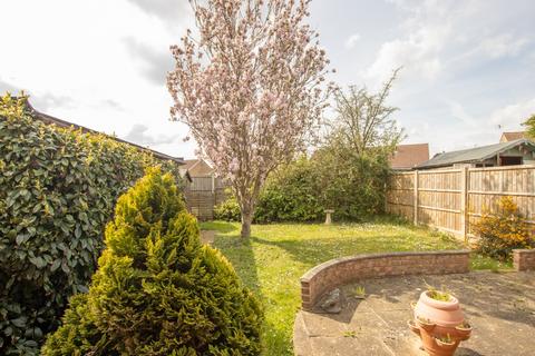 2 bedroom semi-detached bungalow for sale, Margarets Close, Hunstanton