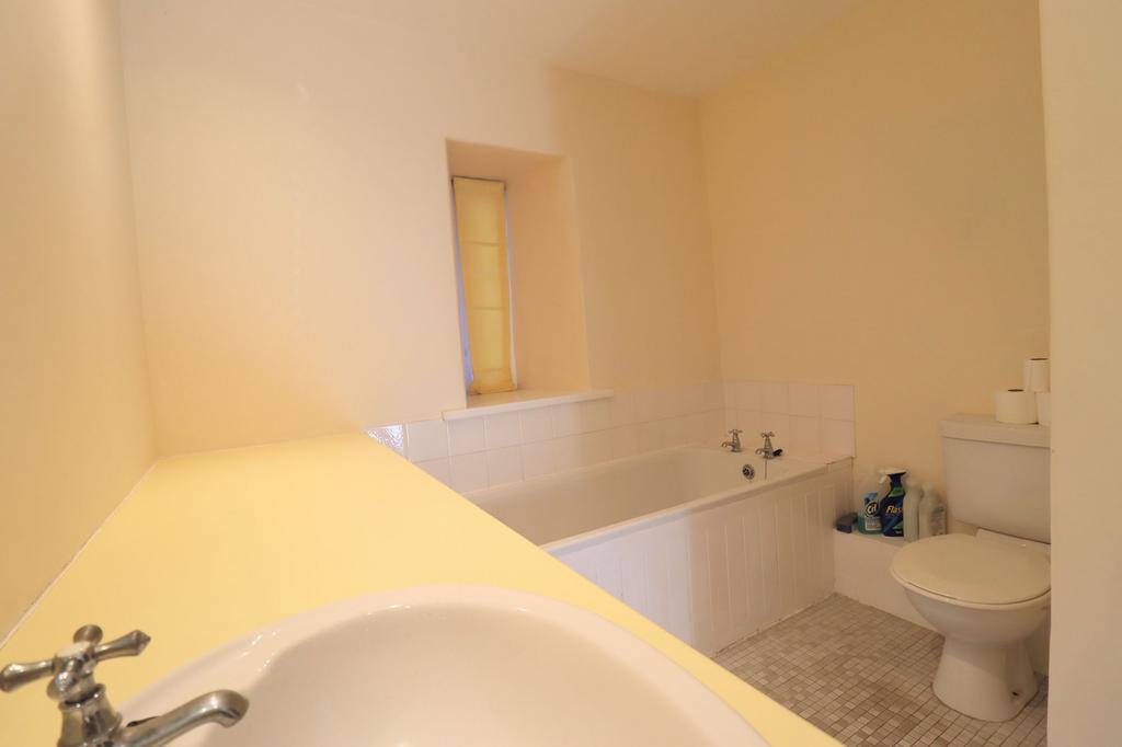 Ensuite Bathroom