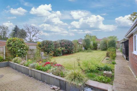 3 bedroom detached bungalow for sale, North Baddesley, Southampton