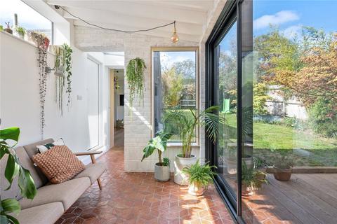 4 bedroom detached house for sale, Lamberhurst Road, West Norwood, London, SE27