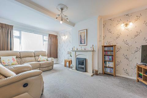 4 bedroom semi-detached house for sale, Hullbridge Road, Rayleigh, SS6