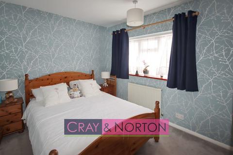 98 Coleridge Road, Croydon, CR0 7BR