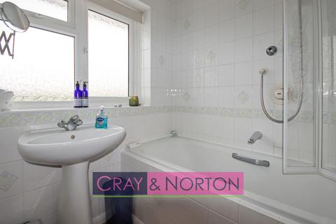 98 Coleridge Road, Croydon, CR0 7BR
