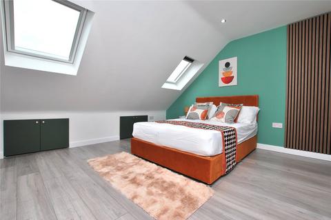 1 bedroom house of multiple occupation to rent, Weston Road, Guildford, Surrey, GU2