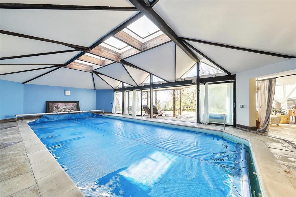Indoor pool & pool house