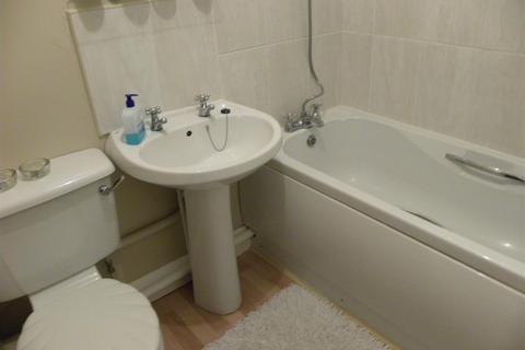 2 bedroom semi-detached house to rent, Bradbridge Green, Singleton, Ashford, TN23