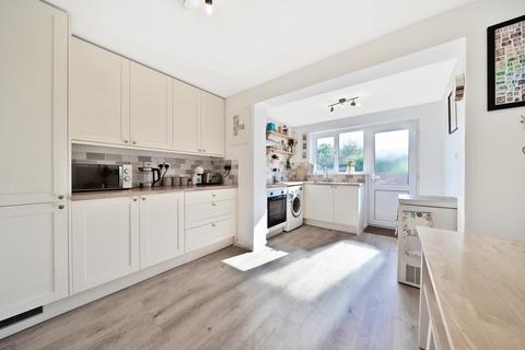 134 Allington Close, Taunton, TA1 2NF