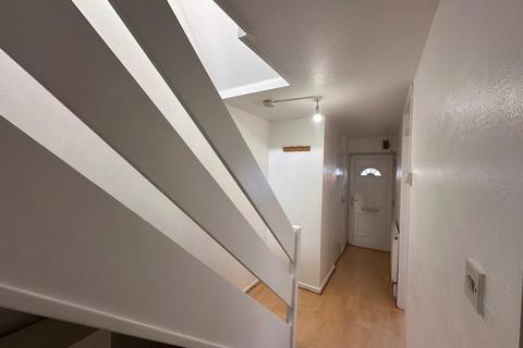 3 bedroom terraced house to rent, Liverpool Road, London E16