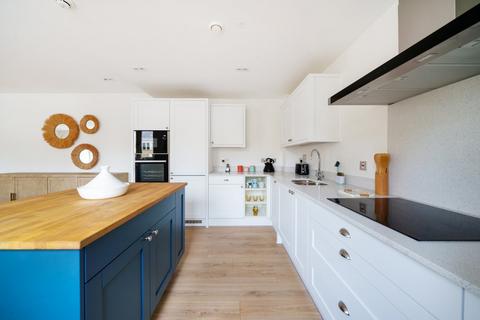 2 bedroom retirement property for sale, Maple Grange, Siddington, Cirencester, GL7