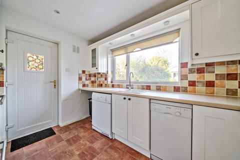 121 Lightsfield, Oakley, Basingstoke, RG23 7BY