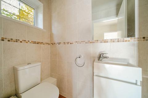 121 Lightsfield, Oakley, Basingstoke, RG23 7BY