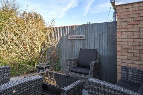 121 Lightsfield, Oakley, Basingstoke, RG23 7BY