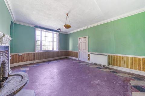 4 bedroom semi-detached house for sale, Greenway, Woodbury