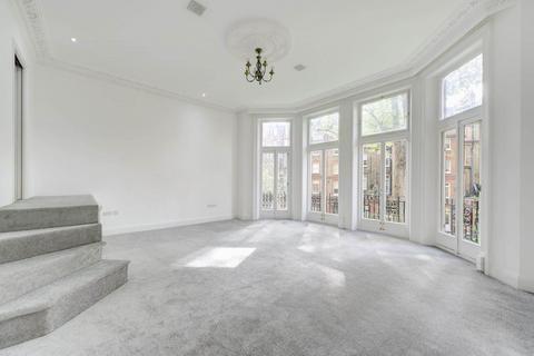 undefined, Egerton Gardens, London SW3
