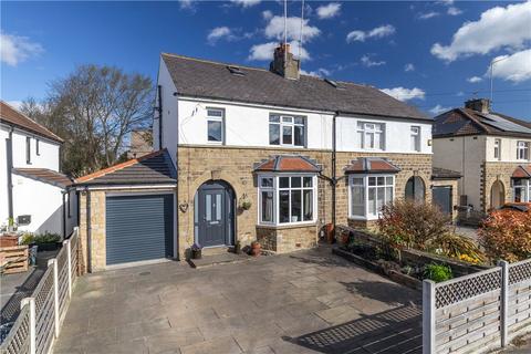 24 Fieldhead Road, Guiseley, Leeds, LS20 8DT