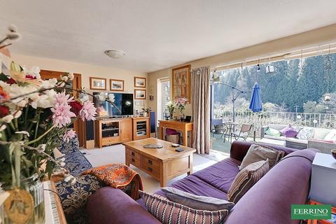 undefined, (4 Double Beds), Cinderford, Gloucestershire. GL14 3BA