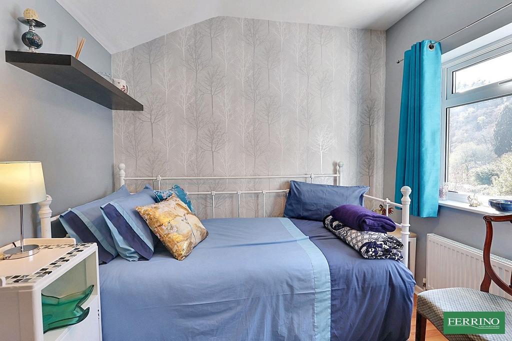 Study/Bedroom 5