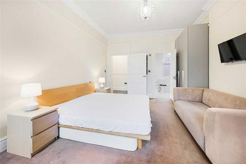 3 bedroom flat for sale, Westminster Palace Gardens, London SW1P