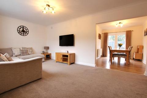 27 Mere Way, Swanland, North Ferriby, HU14 3QB
