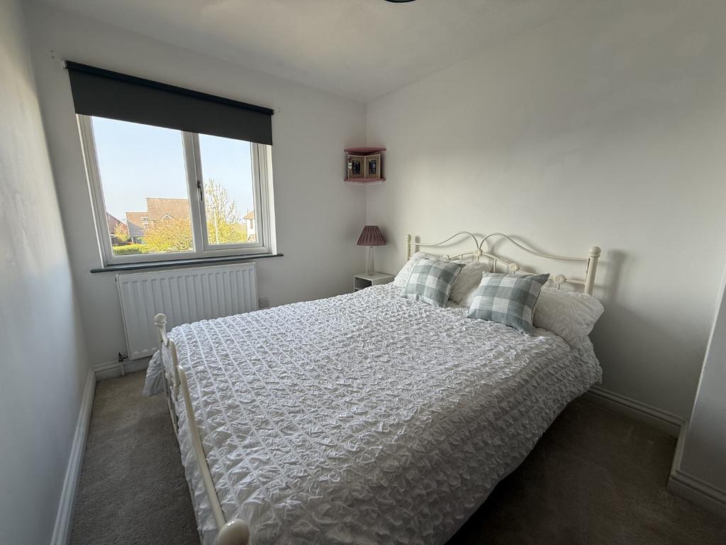 Front Double Bedroom 1