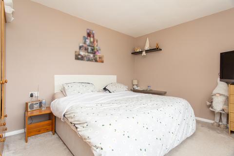 1 Hazling Dane, Shepherdswell, Dover, CT15 7LS